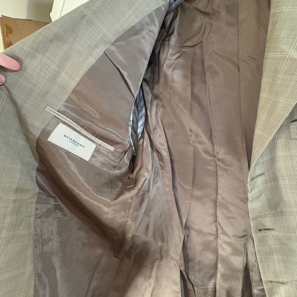 Burberry Tan Windowpane Wool Men's Suit - Picture 5 of 16